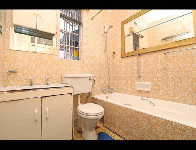 2 BEDROOM HOUSE FOR SALE IN WESTDENE